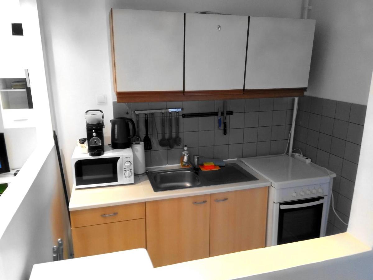 Apartments In Vienna Near Schoenbrunn & Westbahnhof - Keyless Check-In Exterior photo