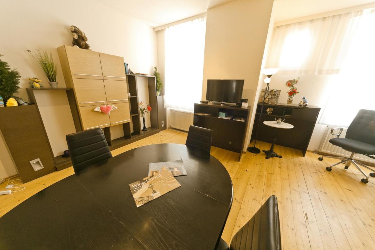 Apartments In Vienna Near Schoenbrunn & Westbahnhof - Keyless Check-In Exterior photo