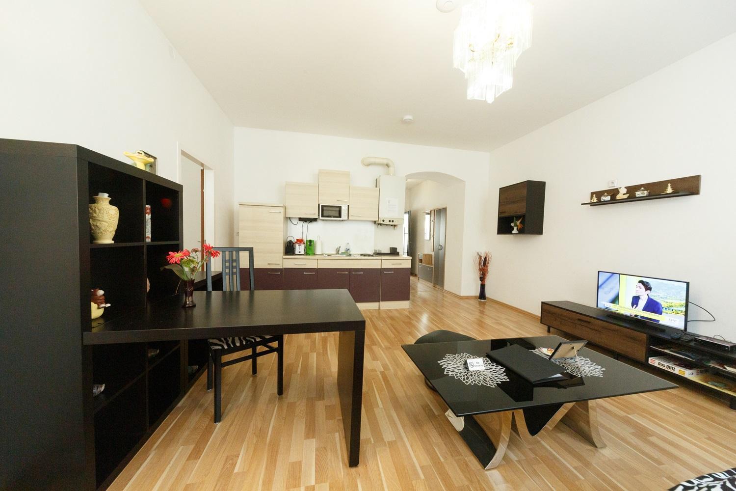 Apartments In Vienna Near Schoenbrunn & Westbahnhof - Keyless Check-In Exterior photo